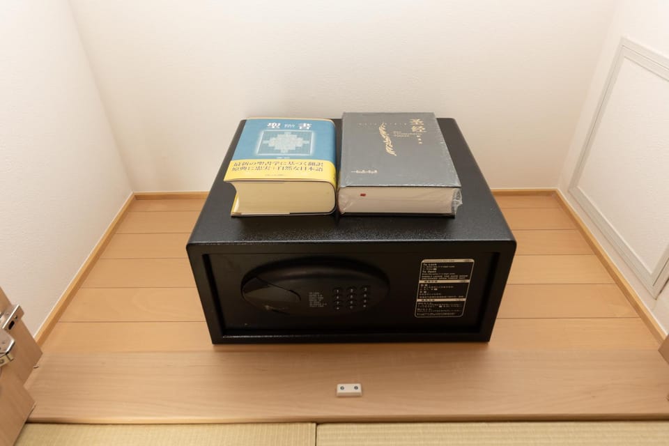 灯光旅館 Light hotel Hotel in Japan