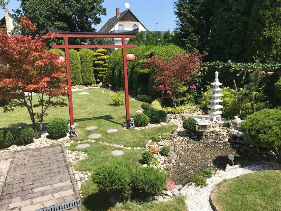 Nyaraló Japánkerttel - Apartment with Japanese Garden House in Hungary
