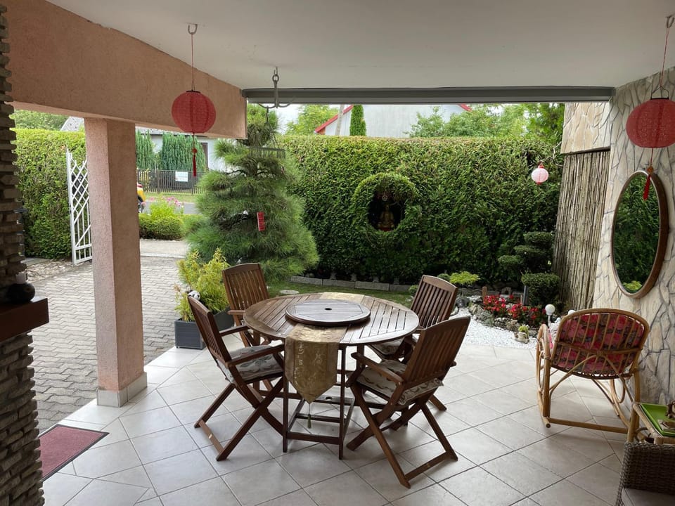 Nyaraló Japánkerttel - Apartment with Japanese Garden House in Hungary