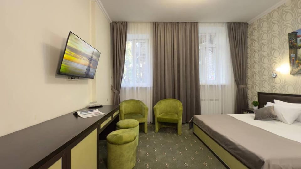 TV and multimedia, Photo of the whole room
