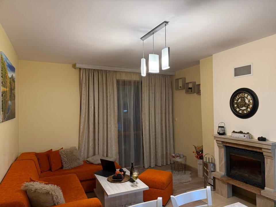 Апартамент Liora Apartment in Decentralized Administration of Macedonia and Thrace