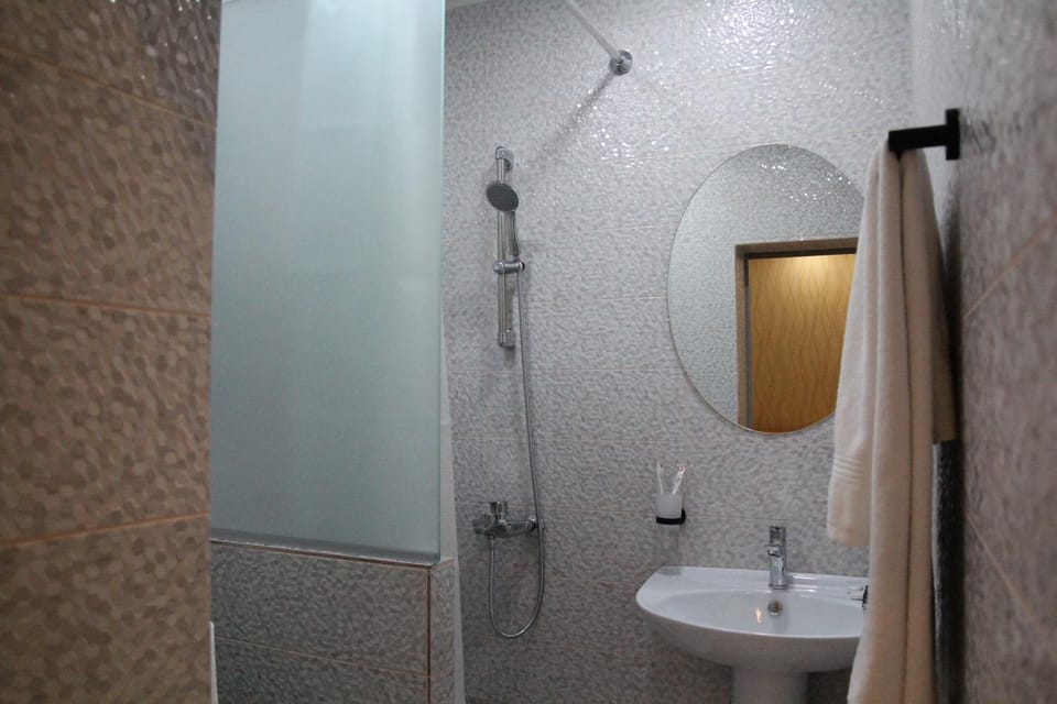 JINJOTEL Gyumri Bed and Breakfast in Armenia