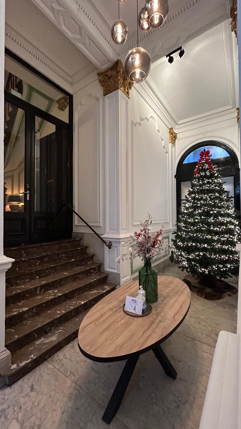 Property building, Lobby or reception