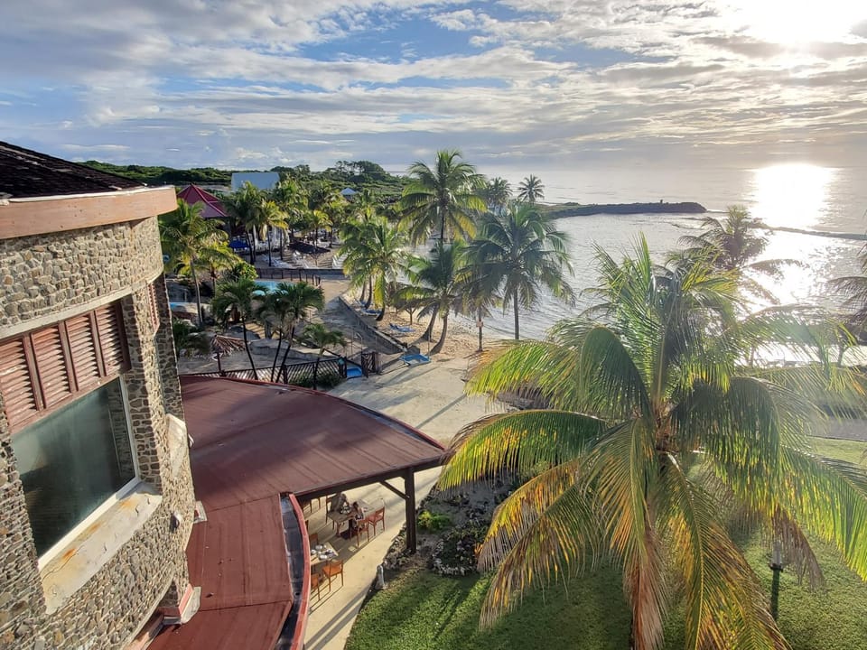 Nearby landmark, Natural landscape, Sea view, Sunrise