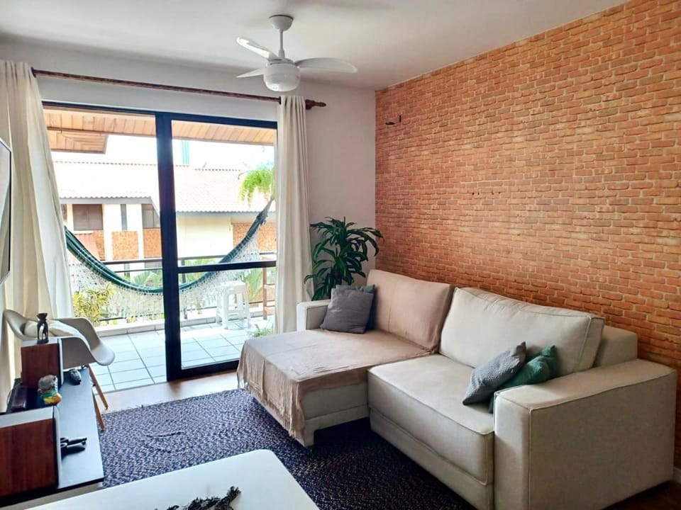 Segurança e conforto na Praia Brava a 100 do mar - Condomínio Curimã Apartment in Florianopolis