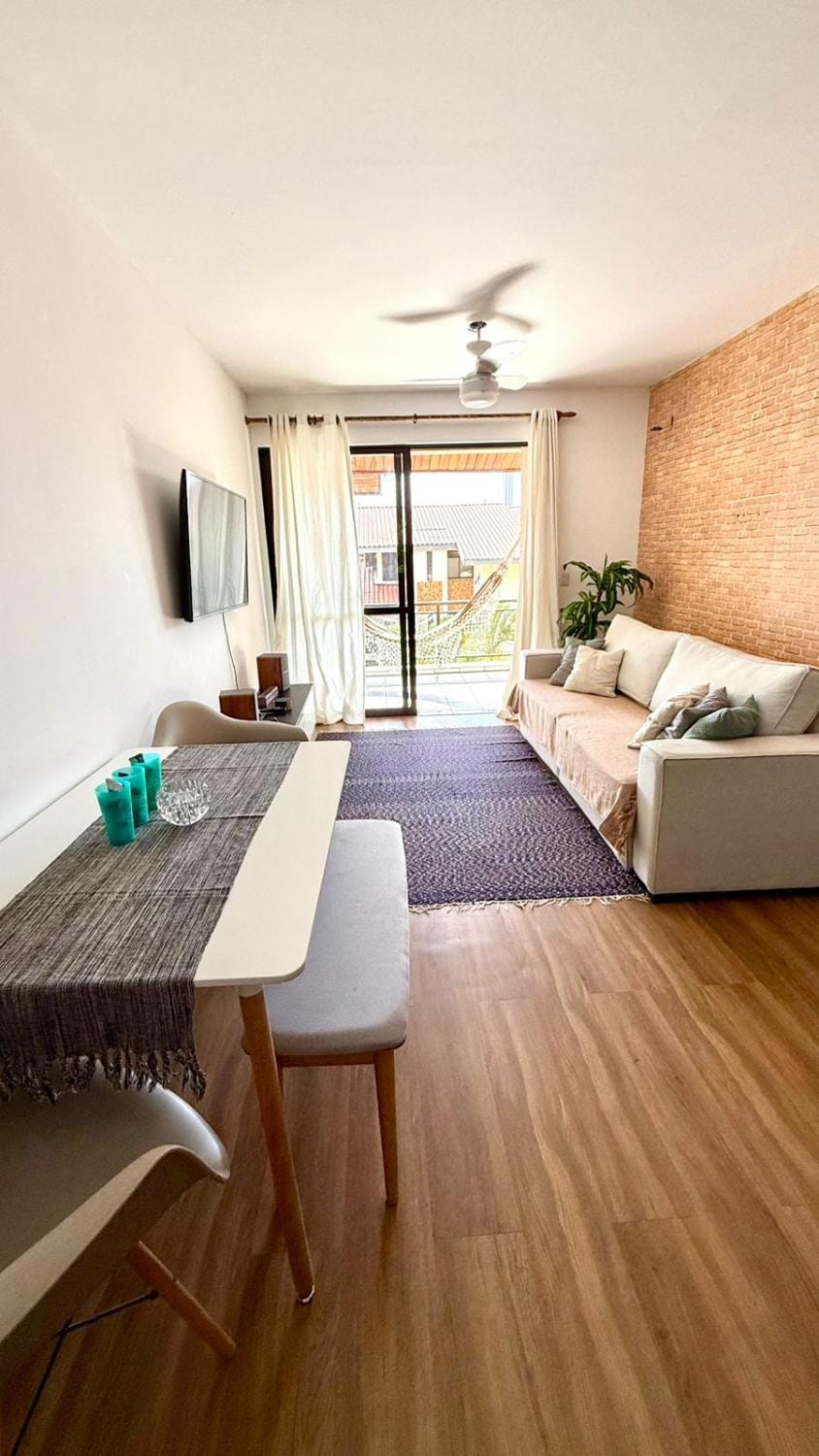 Segurança e conforto na Praia Brava a 100 do mar - Condomínio Curimã Apartment in Florianopolis