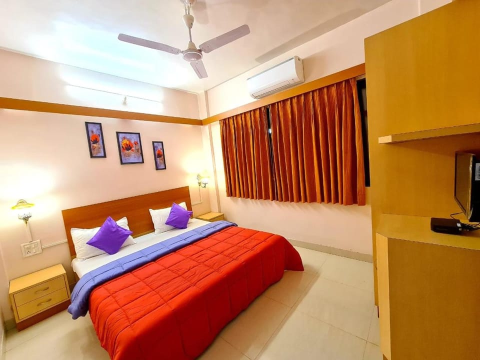 Nilgiri Villa with Swimming Pool Villa in Maharashtra