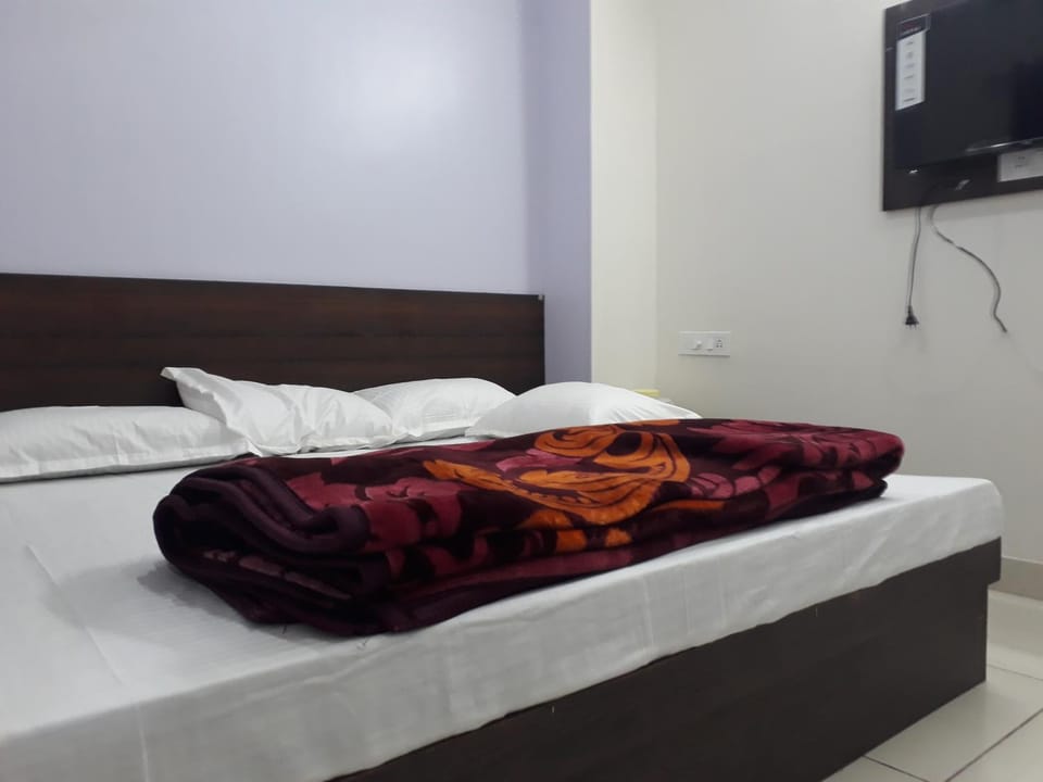 Communal lounge/ TV room, Bed, TV and multimedia, Photo of the whole room