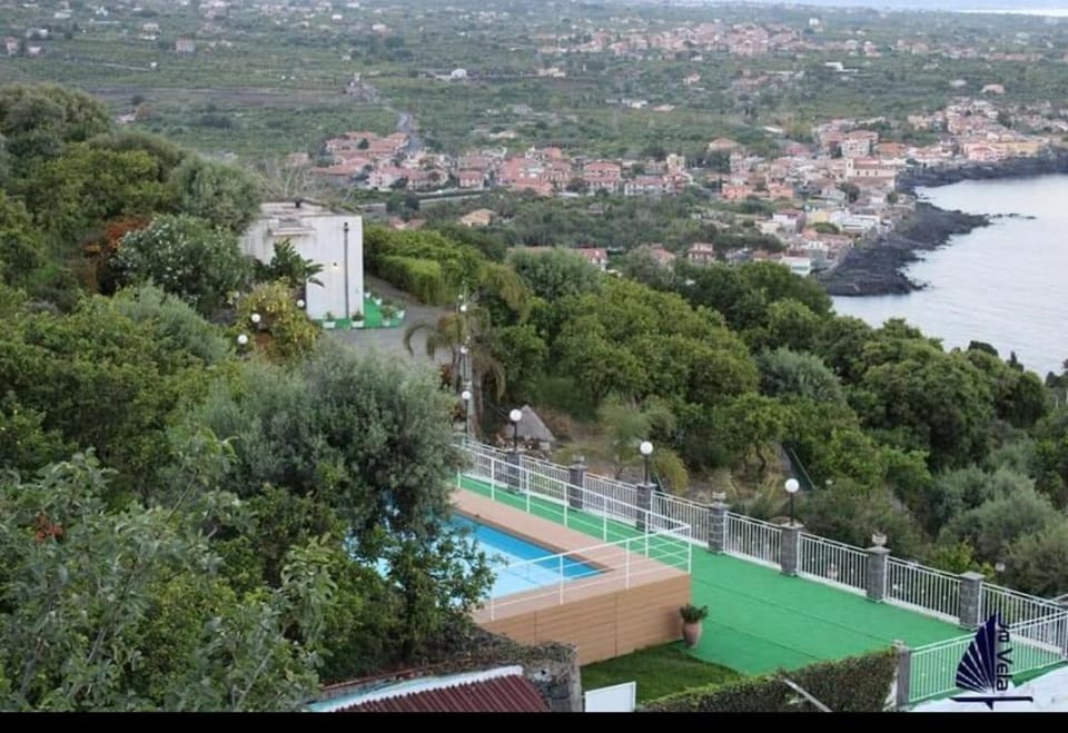 Tenuta la Timpa Vela rooms And pool Farm Stay in Acireale