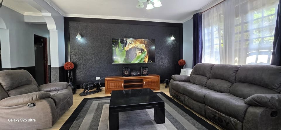 Aryana Furnished Apartment Apartment in Uganda