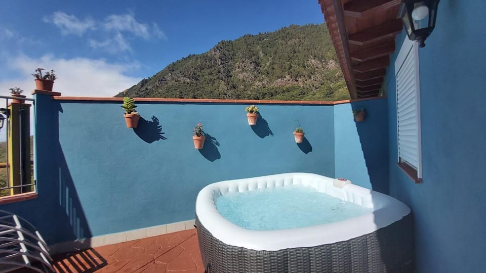 Casa Rural La Resbala - Casa Drago House in Orotava Valley