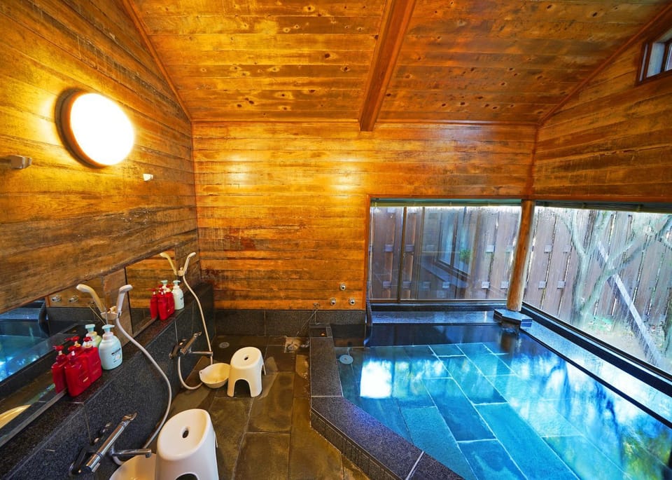 Bathroom, Bath