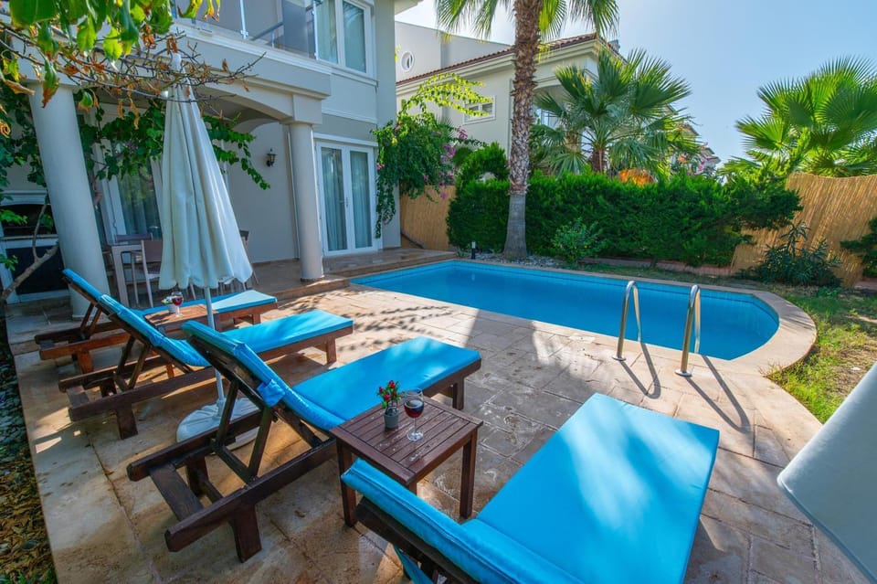 Sunset Beach Club Aqua Lettings Starfish 4 Villa in Fethiye