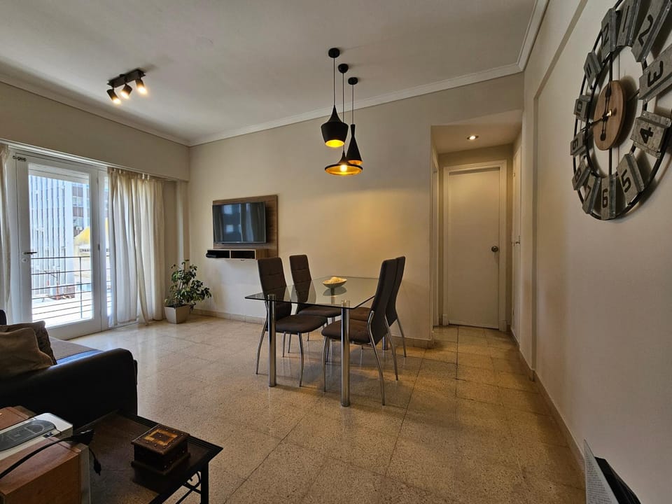 Departamento 2 ambientes Excelente ubicacion Apartment in Mar del Plata