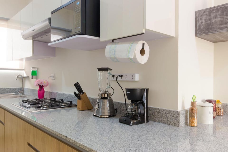Coffee/tea facilities, Kitchen or kitchenette