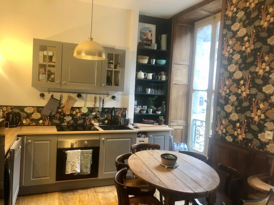 Appartement Joséphine Apartment in Nouvelle-Aquitaine