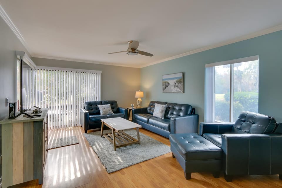 Decks + Pool Access: Hilton Head Island Townhome House in Hilton Head Island