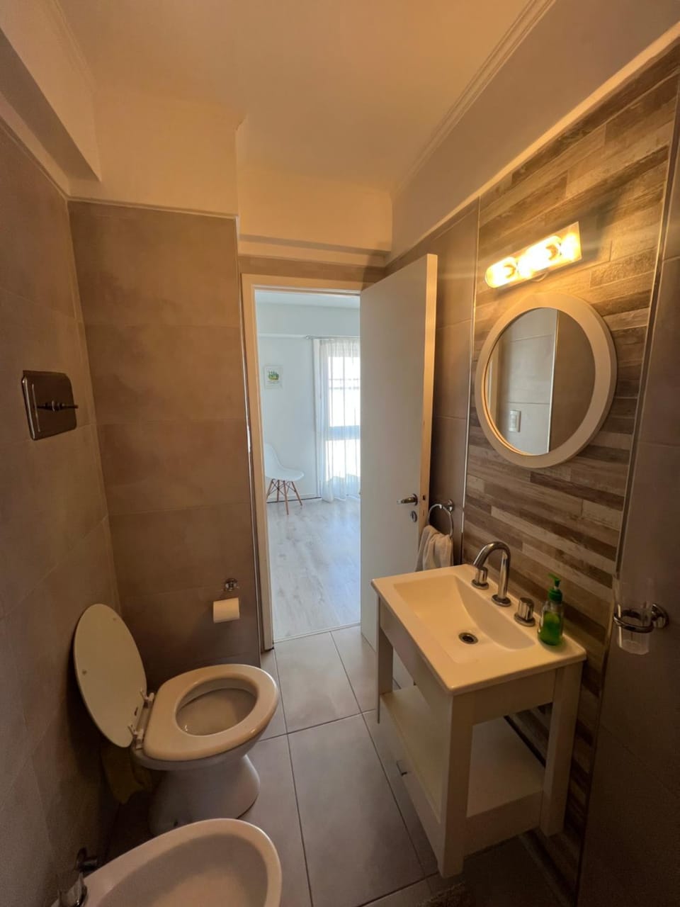 Toilet, Bathroom, bidet, towels