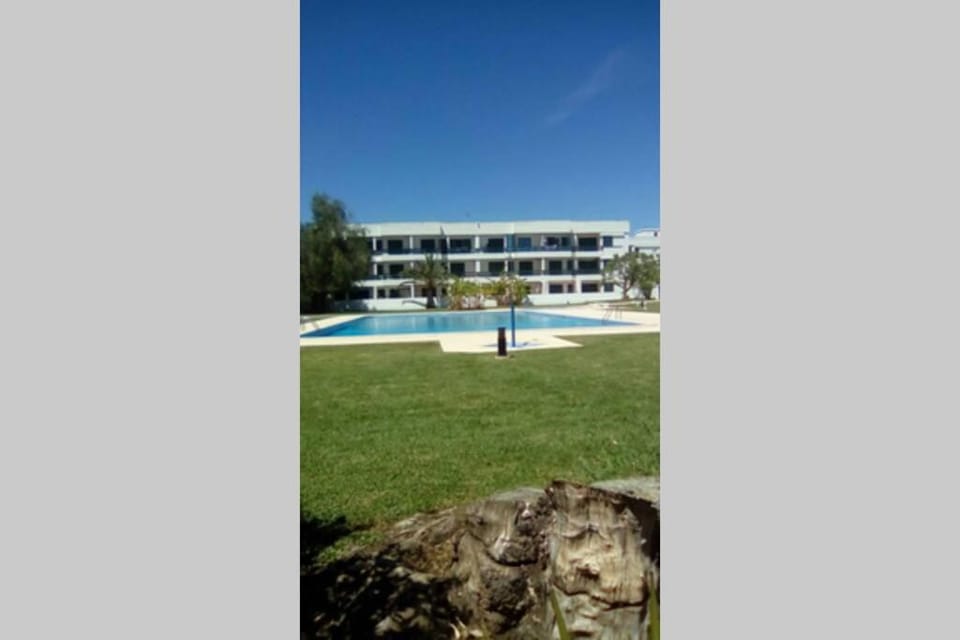 Marina Mar in Vilamoura downtown Apartment in Quarteira