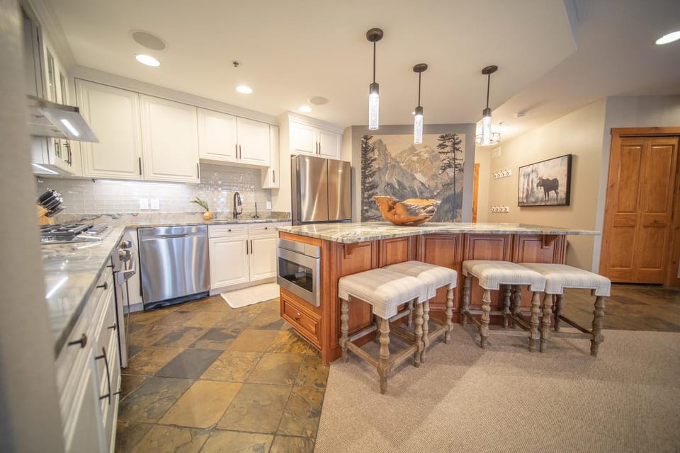 Timbers 3079 by SummitCove Lodging in Colorado House in Keystone