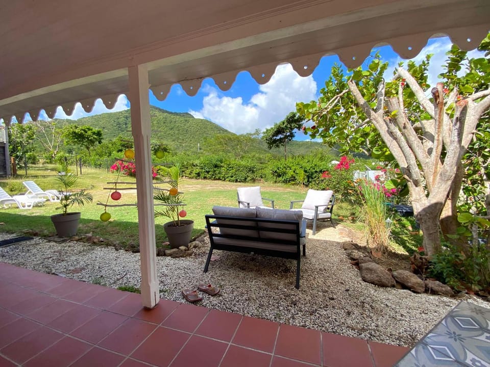 Garden, Seating area