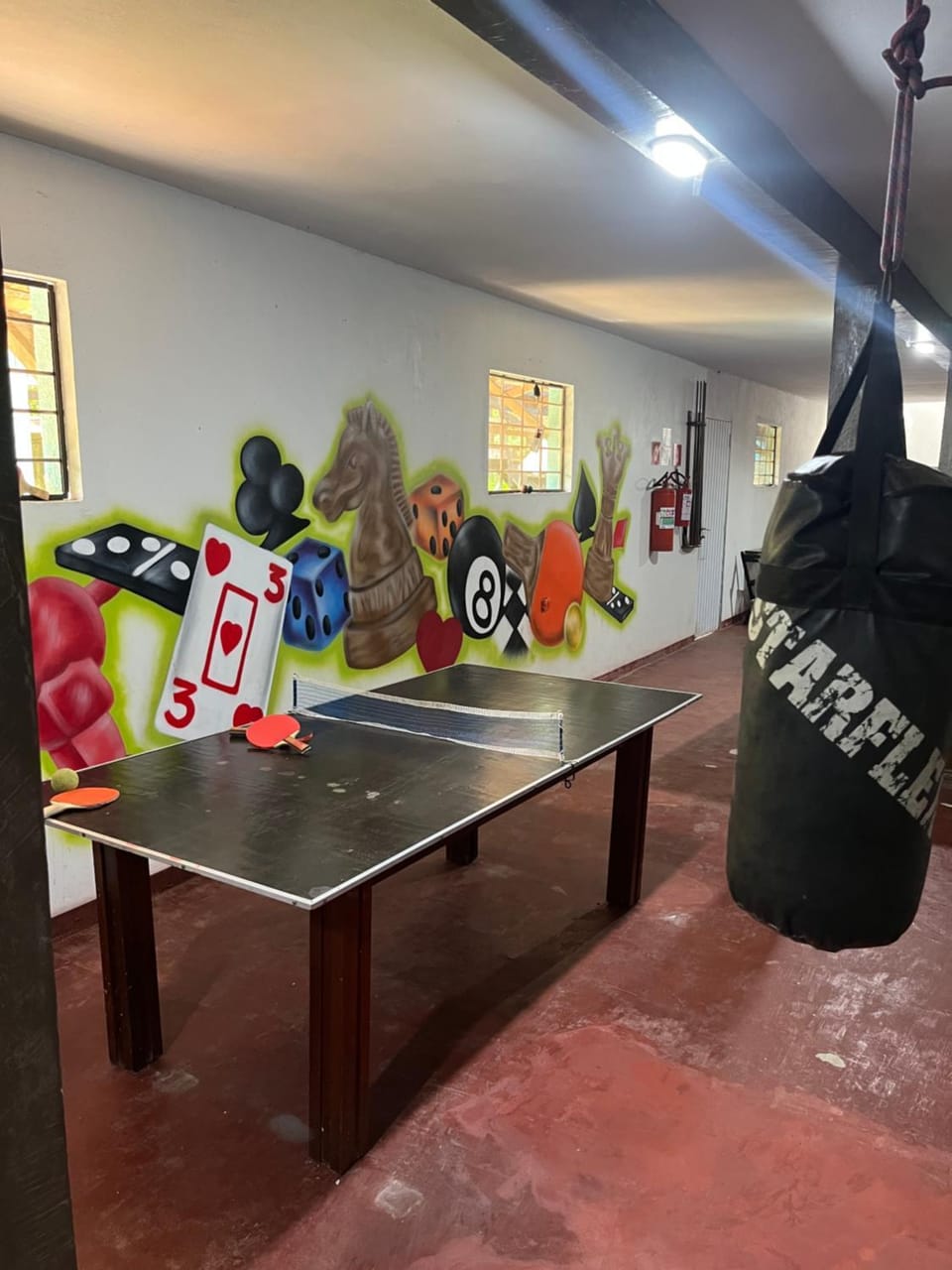 Game Room, Table tennis