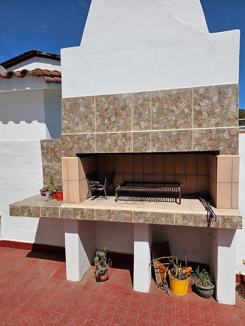 Property building, Patio, BBQ facilities