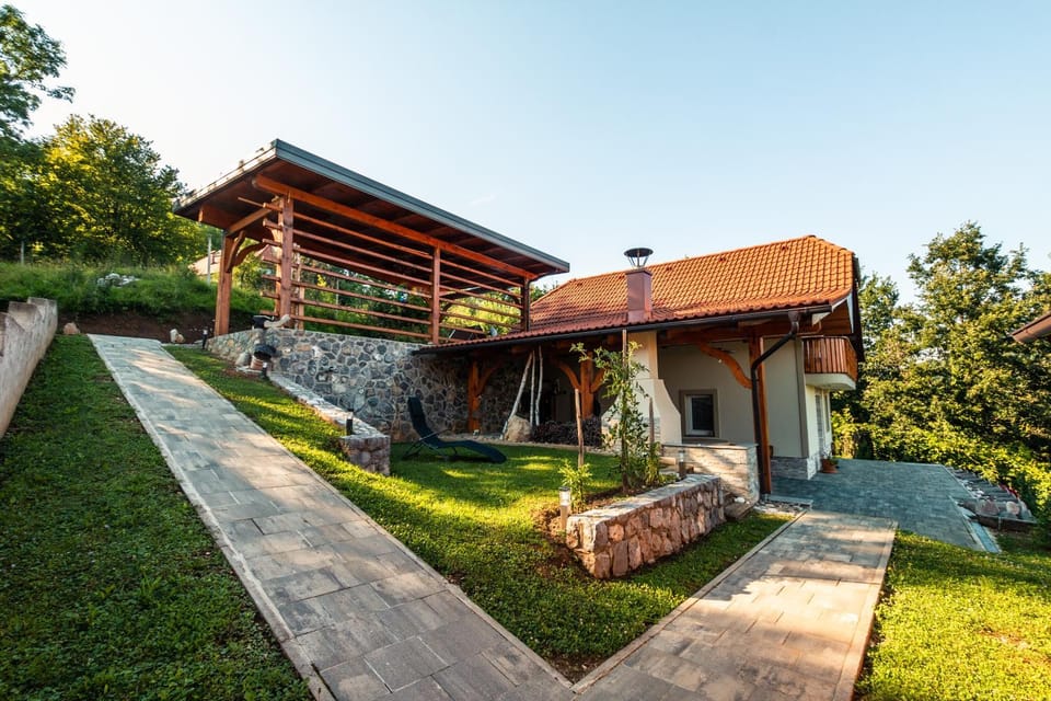 Property building, Garden