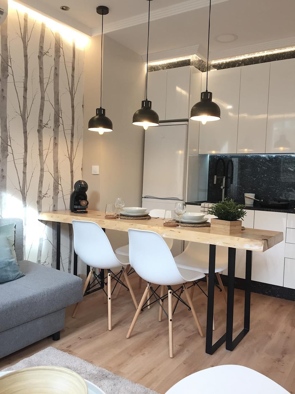 Living room, Dining area