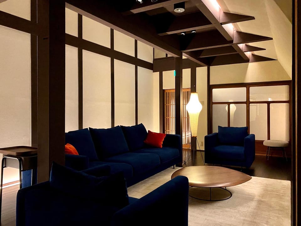 Communal lounge/ TV room, Living room