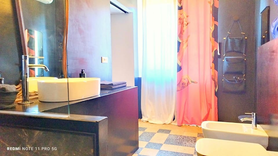 Shower, Toilet, Bathroom, bidet