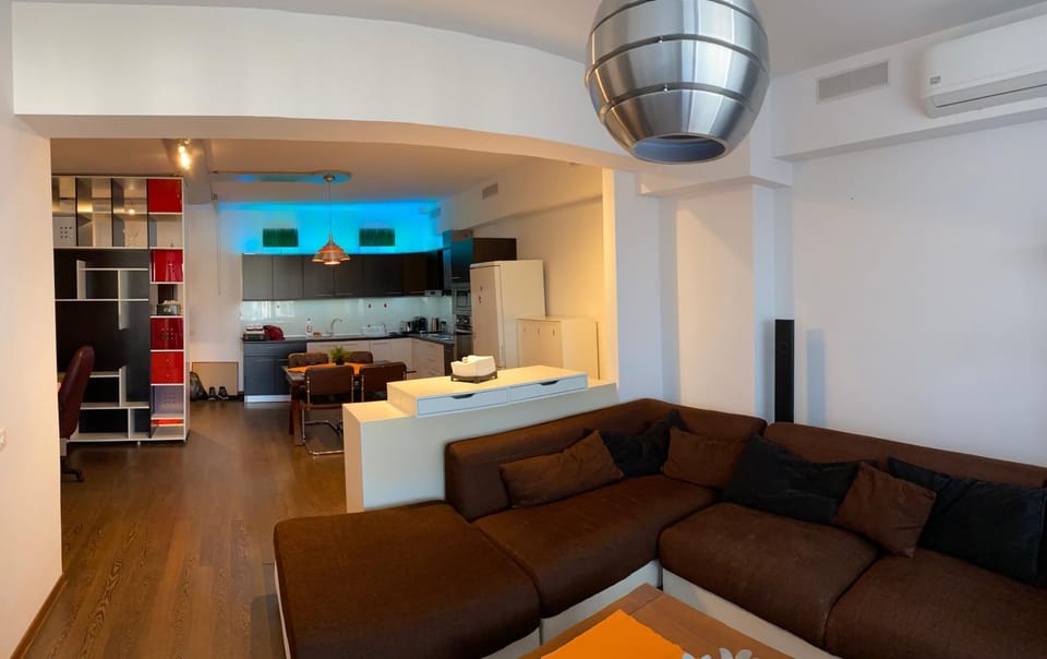 GIS North House Apartment in Bucharest