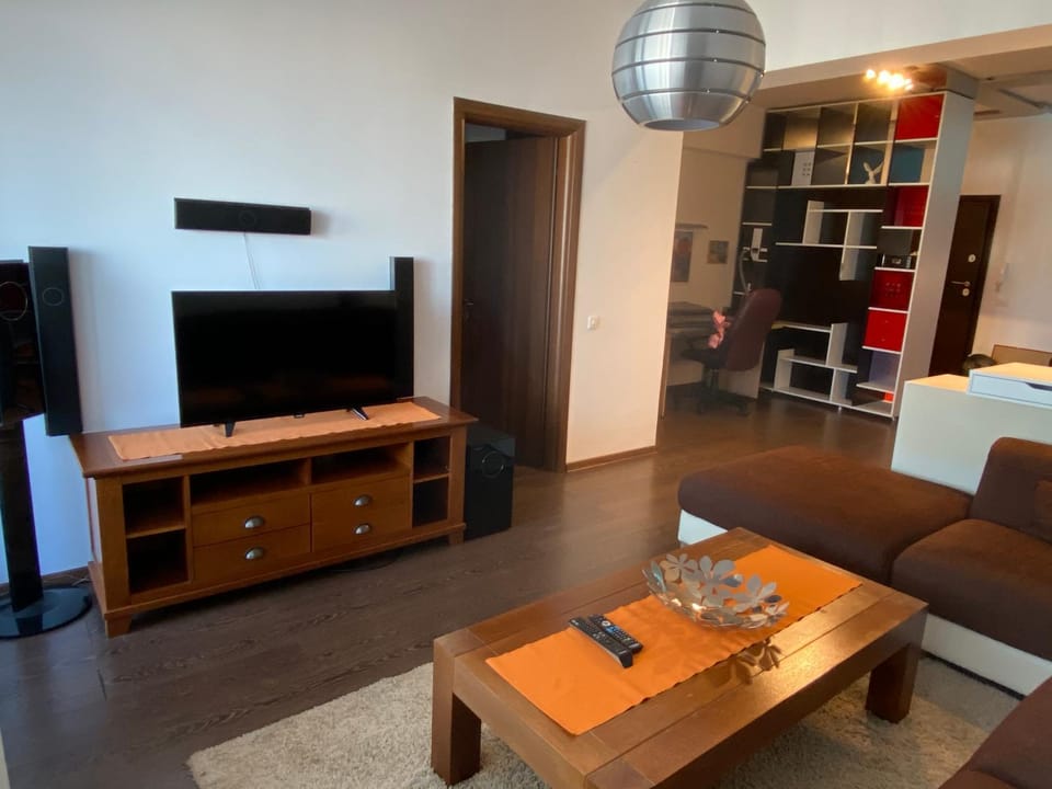 GIS North House Apartment in Bucharest