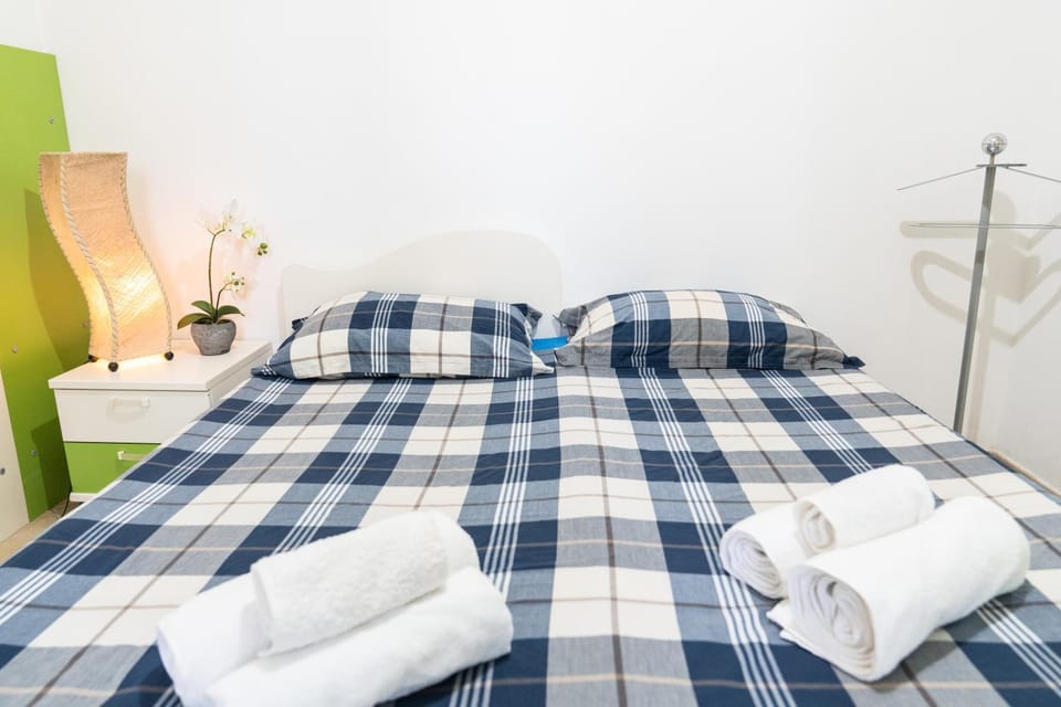 Casa Matilda - Villasimius, 3 bedrooms, double private garden, sleeps 7 Apartment in Villasimius