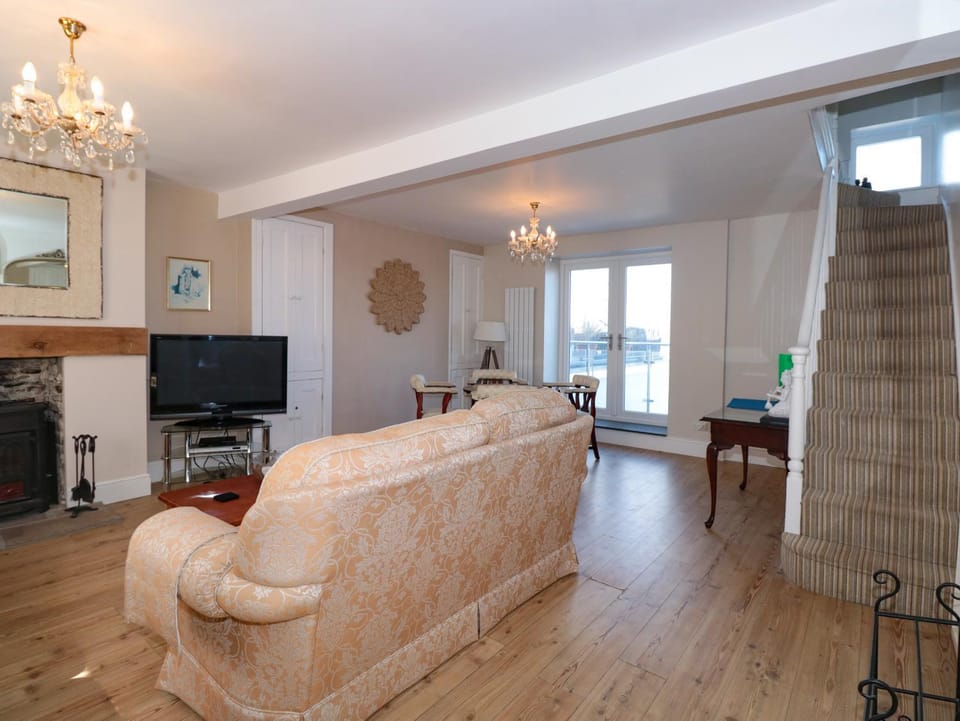 Blue Buoy Cottage House in Brixham