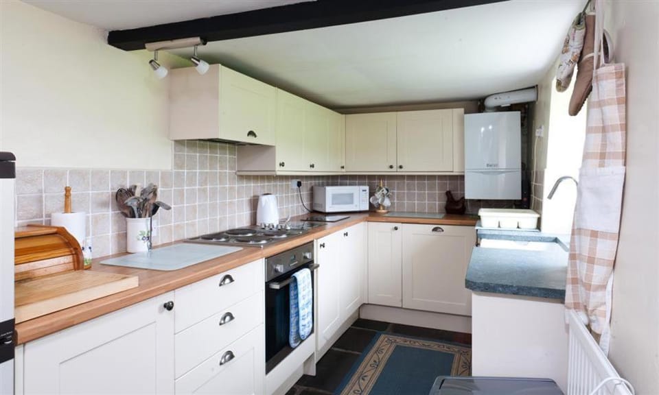 Sunbeam Cottage House in England