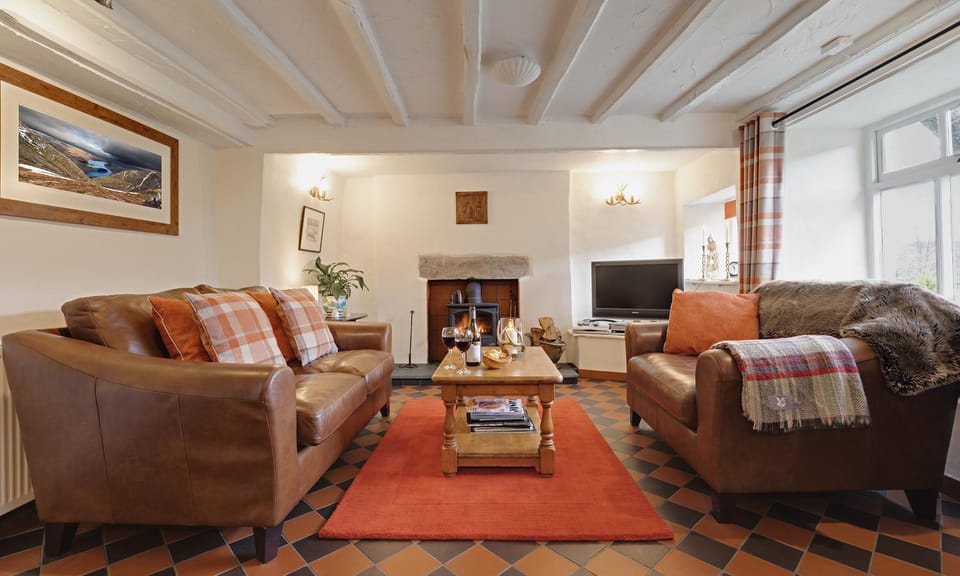 Smithy Cottage At Lindeth House in England