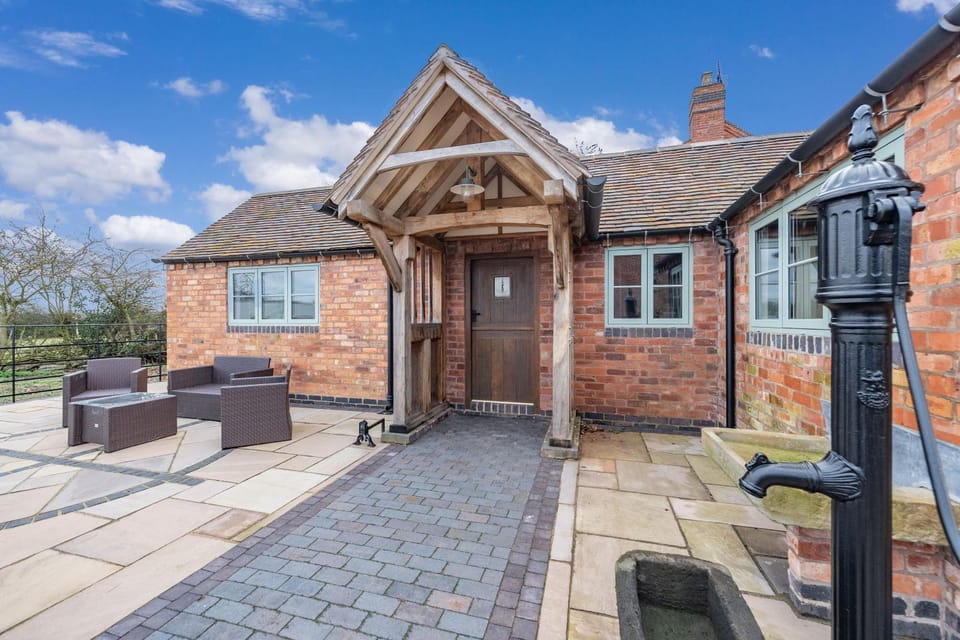 Property building, Patio