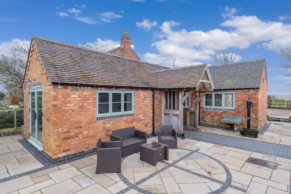 Property building, Patio