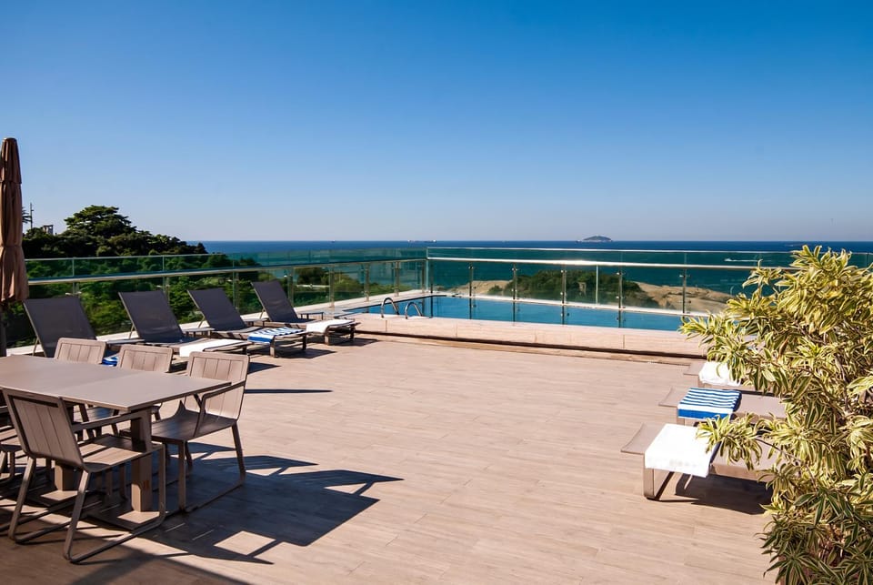 Pool view, Swimming pool, Internal: Not applicable to any particular room