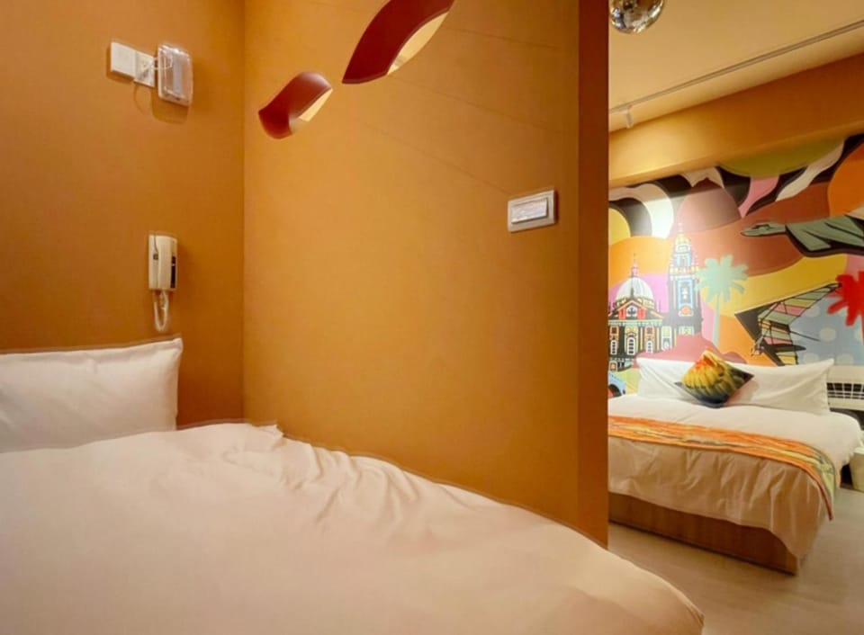 Bed, Photo of the whole room, Bedroom, bunk bed
