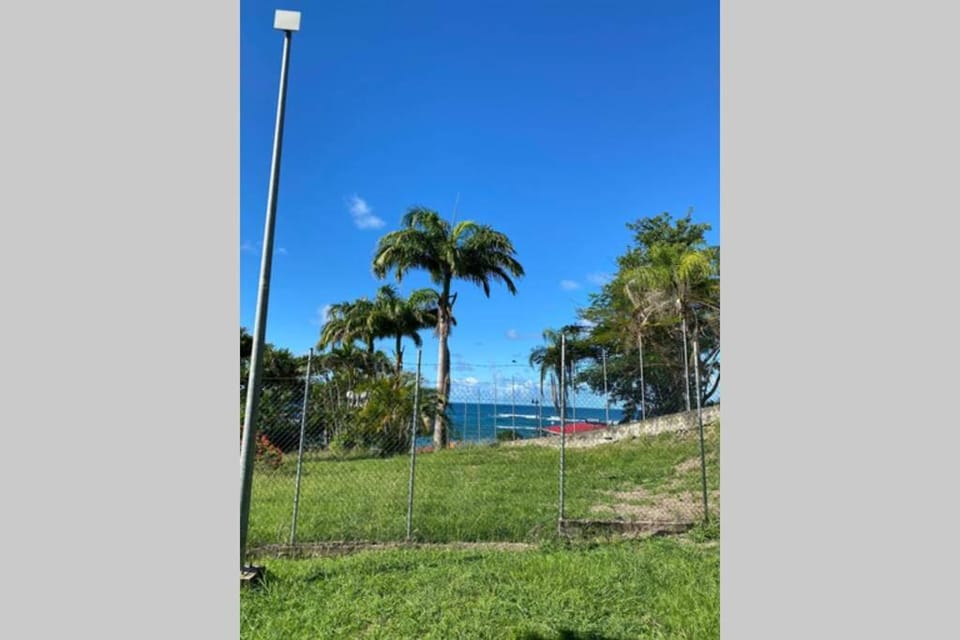 Le Paradis de la Baie 4 couchages à 2 Minutes des plages de TARTANE tout équipé Apartment in La Trinité