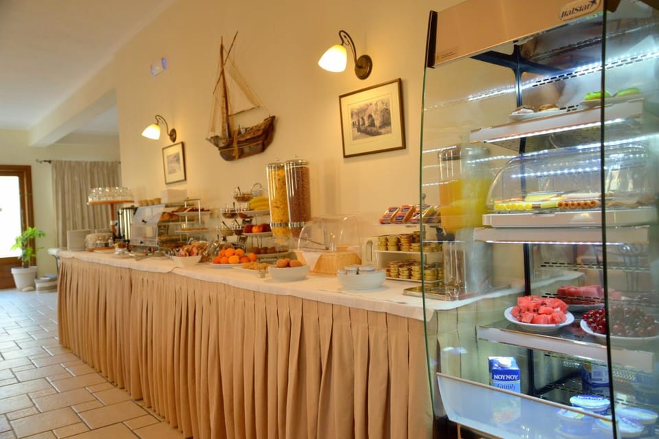 Breakfast, Buffet breakfast