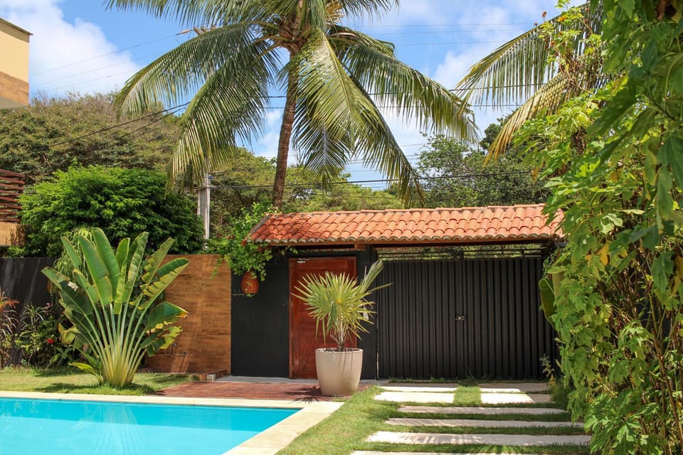 Garden, Swimming pool