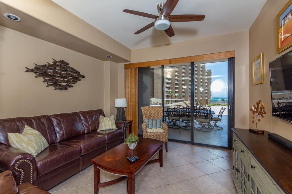 Las Palomas 2BR GROUND FLOOR Huge Patio/Closest to Lazy River/Steps to Beach Apartment in Rocky Point