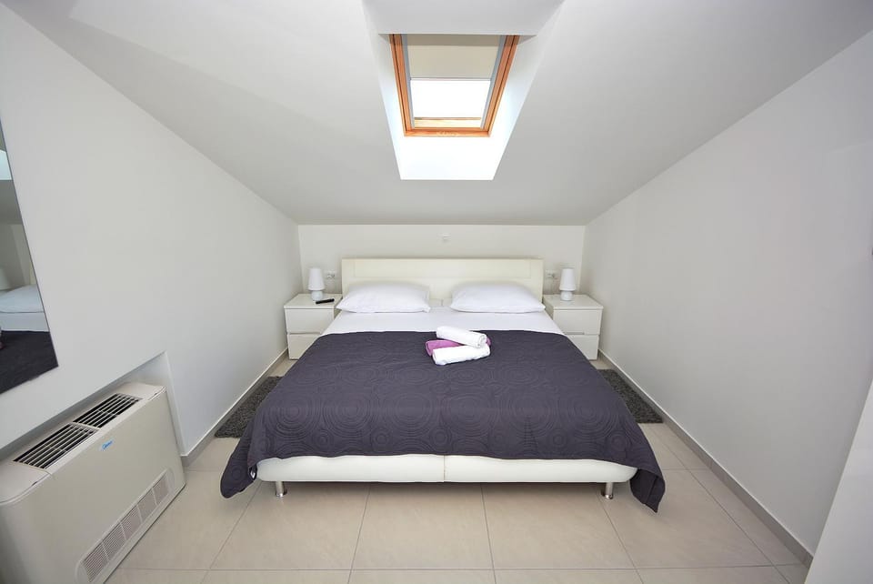 Apartment 3 with the private jacuzzi Apartment in Šibenik-Knin County, Croatia