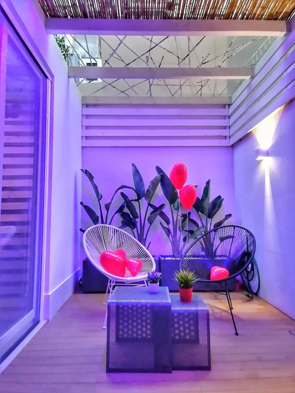 Property building, Balcony/Terrace