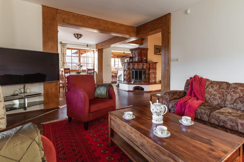 TV and multimedia, Living room, Seating area