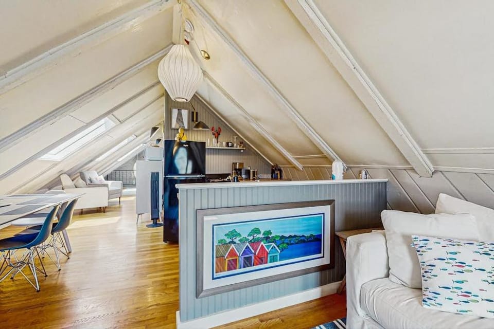 Monument View Apartment in Provincetown