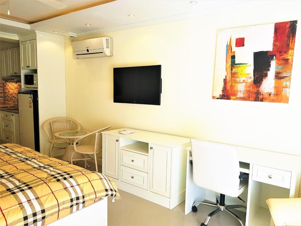 TV and multimedia, Bedroom